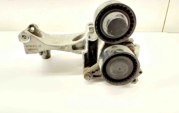 Opel Vivaro Generator/alternator bracket 117505337R 117105124R