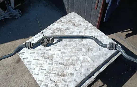 Infiniti G37 Active stabilizer 54610JL00A