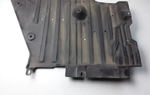Ford Focus Fuel tank bottom protection JX6B9D183A