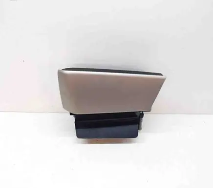 BMW i3 Glove box 9283019 9283020