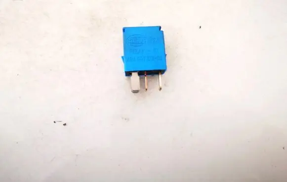 Nissan Almera N16 Other relay 252309f920 4ra007813-03