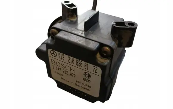 Mercedes-Benz E W210 Climate control unit 21083001
