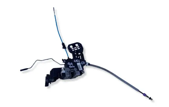 Mercedes-Benz GLA W156 X156 Front door lock A1667200135