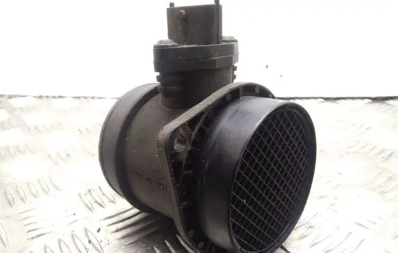 Volvo V70 Mass air flow meter 0280218088