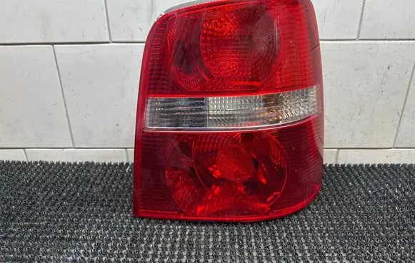 Volkswagen Touran I Rear/tail lights 1T0945096F 1T0945112B