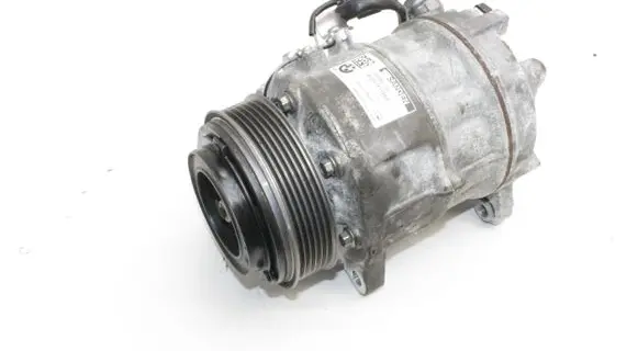 BMW 6 G32 Gran Turismo Air conditioning (A/C) compressor (pump) 7945863