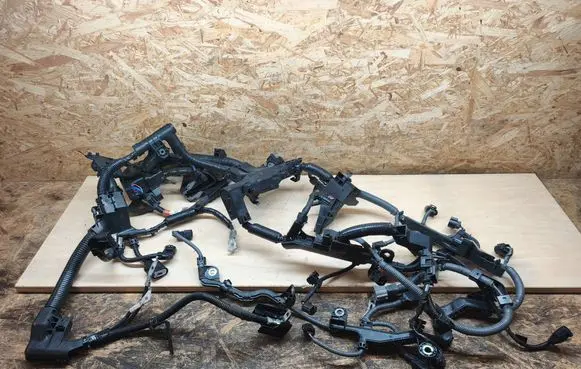 Toyota Yaris Cross Engine installation wiring loom 828170DE00 828170DD90 828150D540