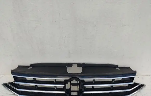Volkswagen PASSAT B8 ACC Distronic radar sensor grill/trim 3G0853651DJ