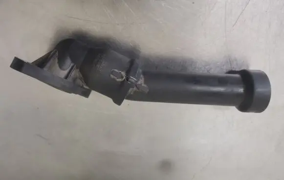 Peugeot Boxer Engine coolant pipe/hose 6C1Q8B535AF C8W0A
