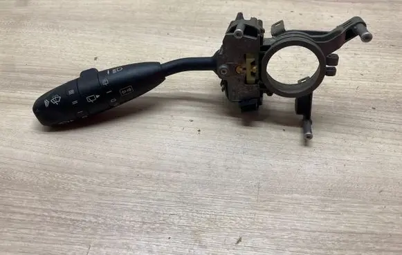 Mercedes-Benz B W245 Wiper control stalk A1695450010