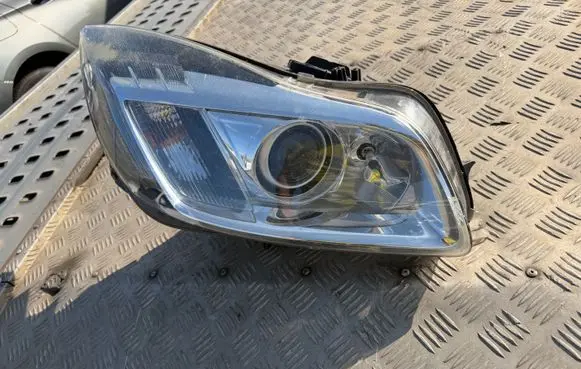 Opel Insignia A Headlight/headlamp 1ZT00963102 0096310200146057