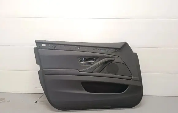 BMW 5 F10 F11 Front door card panel trim 1777773