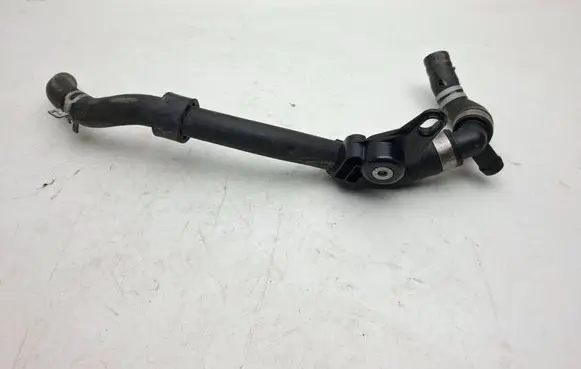 Volvo XC90 Engine coolant pipe/hose 32222657 32222720