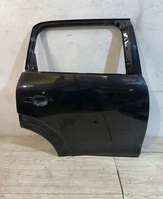 Mini Cooper Countryman F60 Rear door