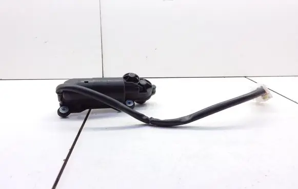 Mercedes-Benz E W212 Electric rear window sunshade cover 9918010434 0405458028