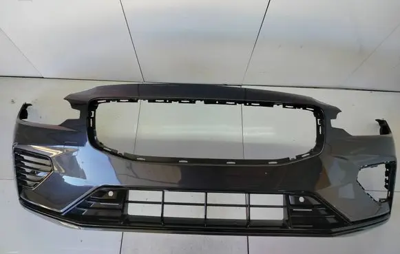 Volvo S60 Front bumper 31690530