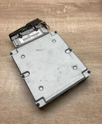 Ford Focus Engine control unit/module ECU 98AB12A650CHD USED