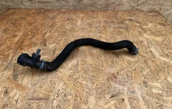 Audi A3 8Y Engine coolant pipe/hose 5Q0122051DE