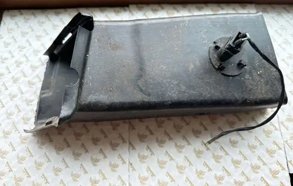 BMW 5 E39 Air intake duct part 8156252