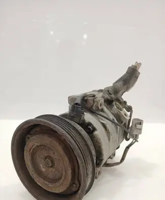 Toyota RAV 4 (XA20) Air conditioning (A/C) compressor (pump) 4472204302 10S15L