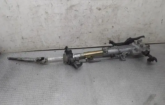 Steering wheel axle set