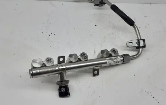 Hyundai Kona I Fuel distributor 3535004250 9062130009