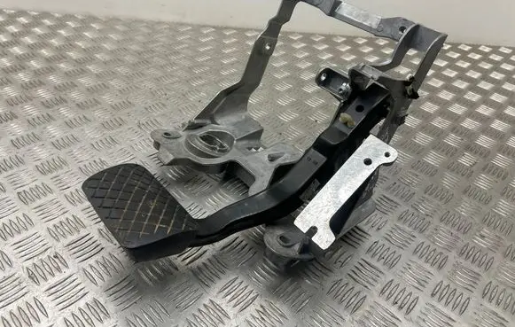 Audi A4 S4 B8 8K Brake pedal 8K1723140A