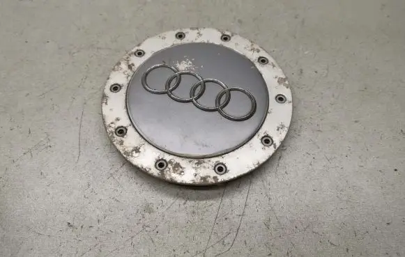 Audi A6 S6 C5 4B Original wheel cap 4B0601165C