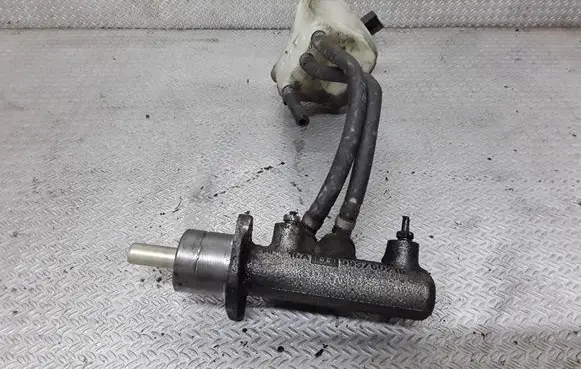 Lancia Lybra Master brake cylinder 99560216