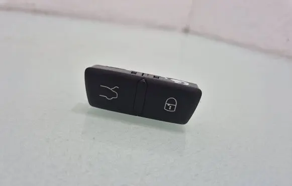 Alfa Romeo Stelvio Other switches/knobs/shifts 156129212