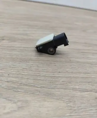 Volvo XC70 Airbag deployment crash/impact sensor 31264395