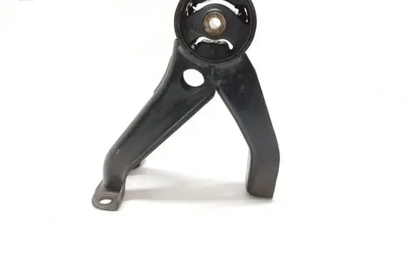 Mitsubishi Outlander Engine mount bracket MN184059