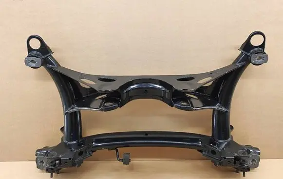 Volvo XC40 Rear subframe 32246360 32257496