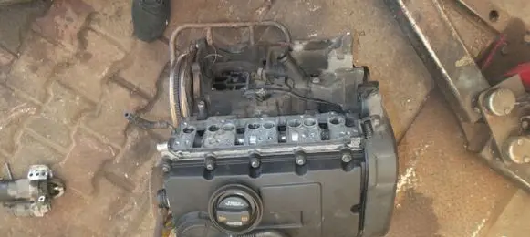 Volkswagen PASSAT B6 Engine BKP