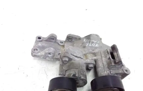 Dodge Caliber Generator/alternator bracket 04891592AA