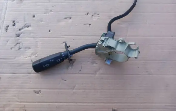 Mercedes-Benz C W203 Indicator stalk 20354500107