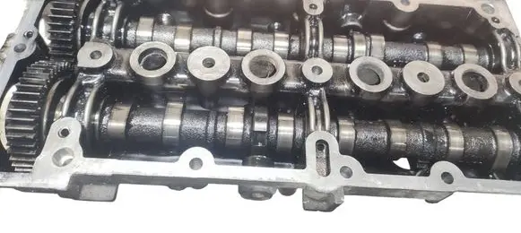 Opel Astra H Rocker cam cover 73500055
