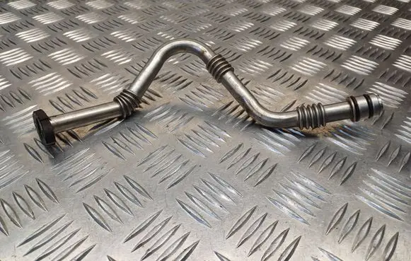 Renault Scenic II - Grand scenic II Turbo turbocharger oiling pipe/hose