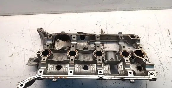 Volkswagen PASSAT CC Engine head 06H103475G
