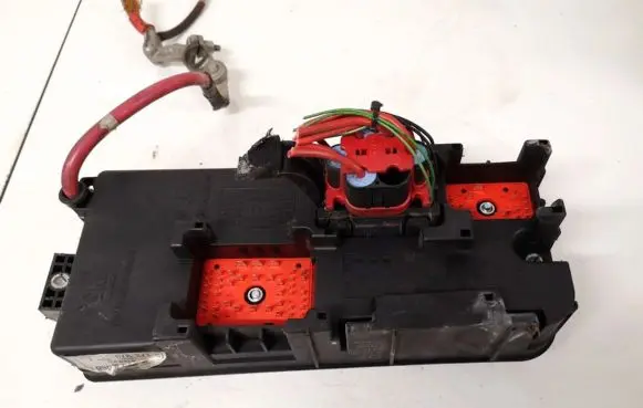 Opel Signum Fuse box set 13172979 519067201