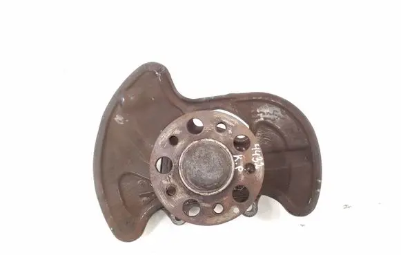 Mercedes-Benz SLK R172 Front wheel hub A2043320101