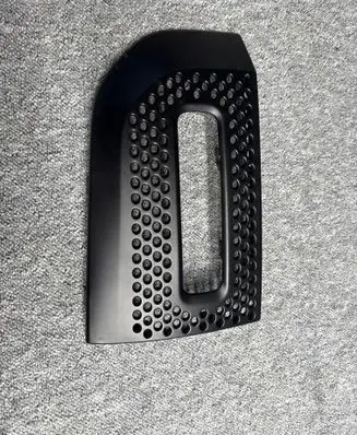 Land Rover Defender Front bumper lower grill L8B215B216A