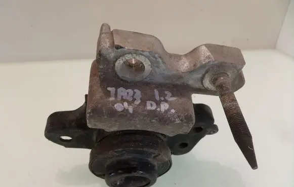 Honda Jazz Engine mount bracket