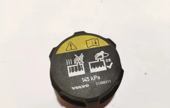 Volvo XC60 Coolant expansion tank/reservoir cap 31368311