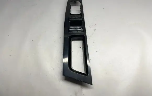 Ford Fusion Front door interior handle DS7314A564