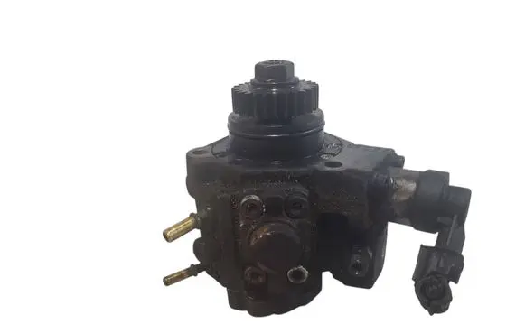 Opel Movano B Fuel injection high pressure pump 8200912103 0445010234