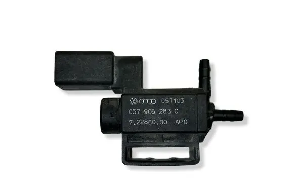 Volkswagen Golf Plus Turbo solenoid valve 037906283C