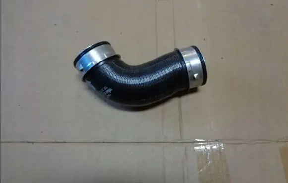 Mercedes-Benz E W211 Intercooler hose/pipe A2115284782