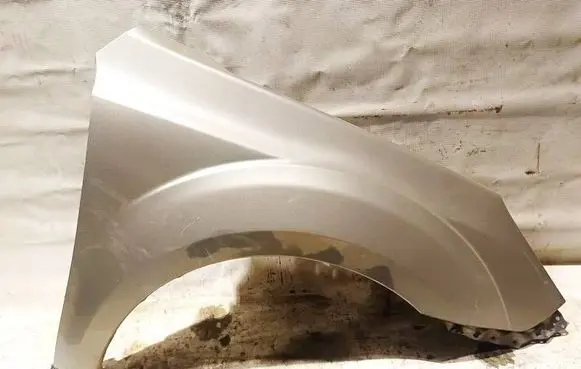 Subaru Outback Fender Pilka