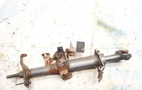 Nissan X-Trail T30 Steering wheel axle
